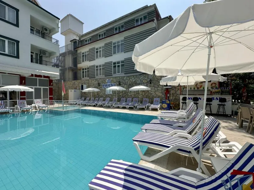 Aycan Otel